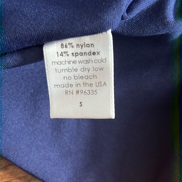 NWOT Suanana Monaco Peplum Top - Picture 9 of 10